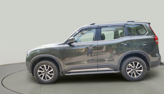 2024 Mahindra SCORPIO-N Z6 DIESEL AT 2WD 7 STR, Diesel, Automatic, 67,421 km, exterior