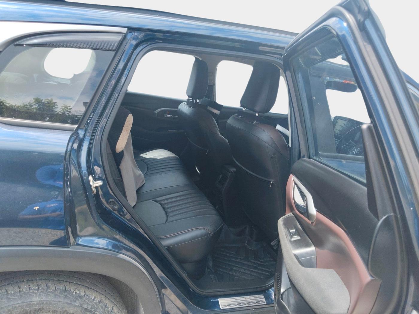 2025 Maruti Grand Vitara DELTA SMART HYBRID, Petrol, Manual, 13,286 km, interior