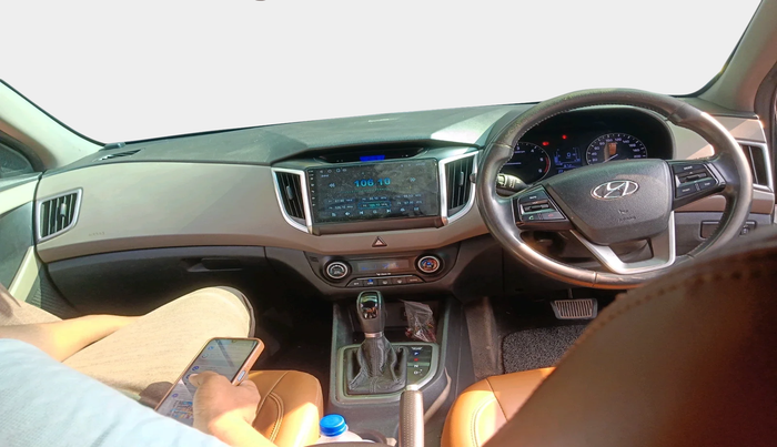 2017 Hyundai Creta SX PLUS AT 1.6 DIESEL, Diesel, Automatic, 1,04,189 km, interior