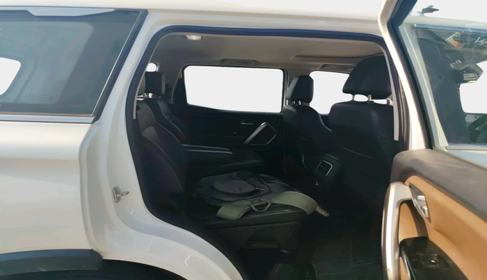 2023 Mahindra SCORPIO-N Z8 L PETROL AT 6 STR, Petrol, Automatic, 44,694 km, interior