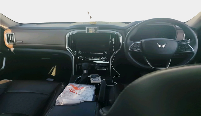 2023 Mahindra SCORPIO-N Z8 L PETROL AT 6 STR, Petrol, Automatic, 44,694 km, interior