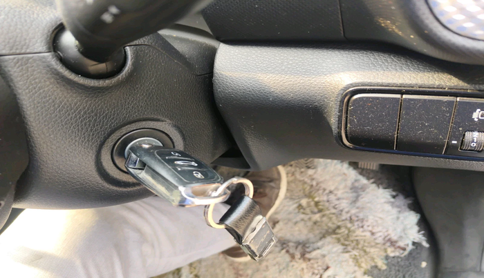 2021 KIA SONET HTE 1.5, Diesel, Manual, 1,11,268 km, interior