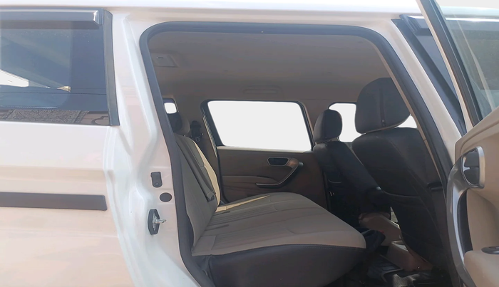 2024 Mahindra BOLERO NEO N10 R, Diesel, Manual, 3,531 km, interior