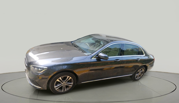 2022 Mercedes Benz E Class E 200 EXCLUSIVE, Petrol, Automatic, 31,387 km, exterior