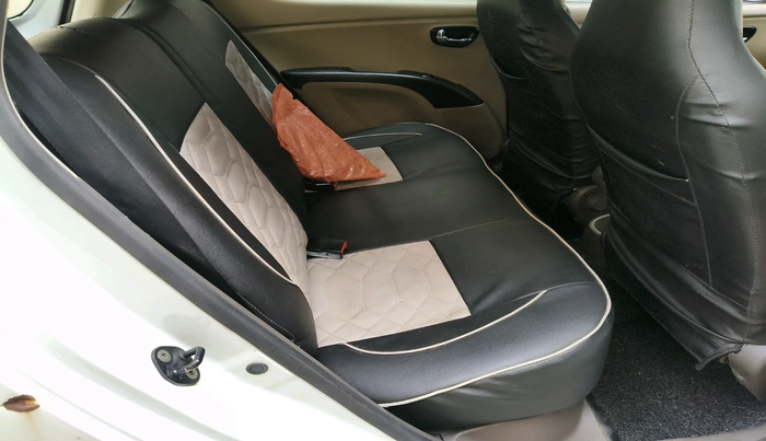 2013 Hyundai i10 MAGNA 1.2, Petrol, Manual, 56,149 km, interior