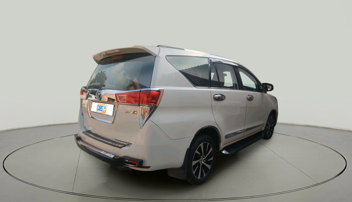 2022 Toyota Innova Crysta 2.7 ZX AT 7 STR, Petrol, Automatic, 67,442 km, exterior
