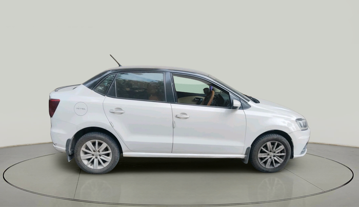 2016 Volkswagen Ameo HIGHLINE1.2L, Petrol, Manual, 85,016 km, exterior