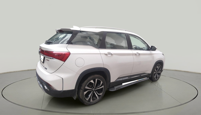 2023 MG HECTOR PLUS SAVVY PRO 1.5 TURBO CVT 7 STR, Petrol, Automatic, 24,613 km, exterior