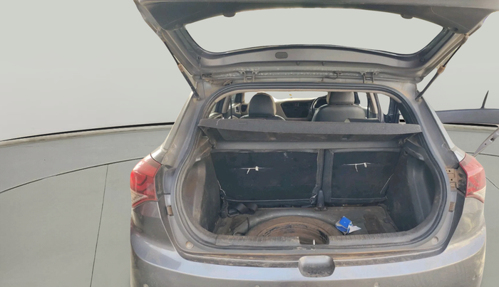 2015 Hyundai Elite i20 ASTA 1.4 CRDI, Diesel, Manual, 2,68,000 km, exterior