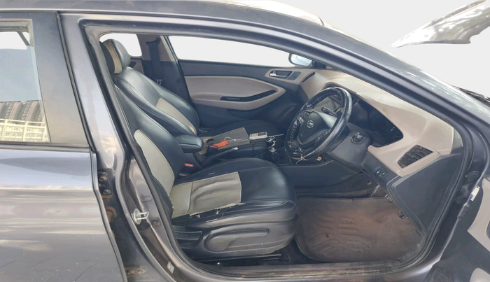 2015 Hyundai Elite i20 ASTA 1.4 CRDI, Diesel, Manual, 2,68,000 km, interior