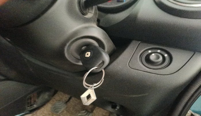 2021 Renault Kwid CLIMBER 1.0 (O), Petrol, Manual, 24,068 km, interior