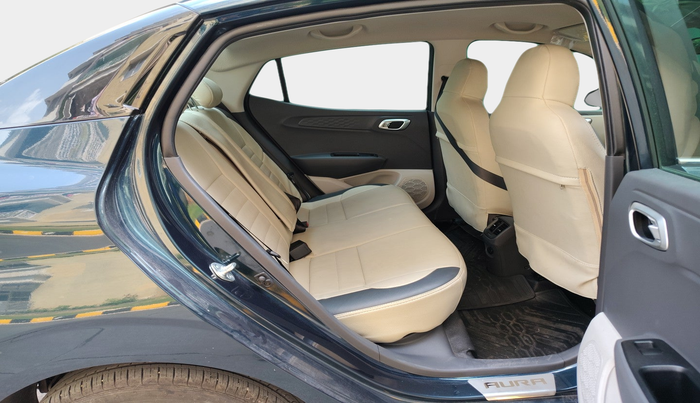 2023 Hyundai AURA SX PLUS 1.2 AMT, Petrol, Automatic, 8,110 km, interior