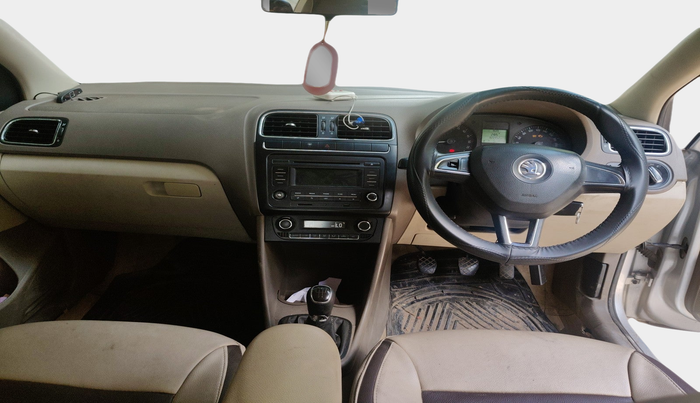 2014 Skoda Rapid ELEGANCE 1.6 TDI CR MT, Diesel, Manual, 1,65,454 km, interior