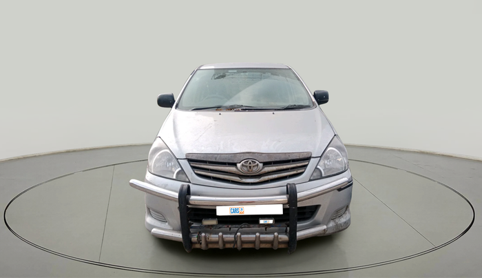 2011 Toyota Innova 2.5 G4 8 STR, Diesel, Manual, 2,60,546 km, exterior