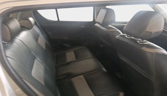 2011 Maruti Swift VDI, Diesel, Manual, 1,48,032 km, interior