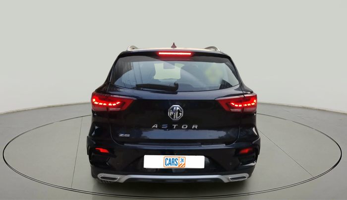 2024 MG ASTOR Shine 1.5 MT (Ivory), Petrol, Manual, 23,394 km, exterior