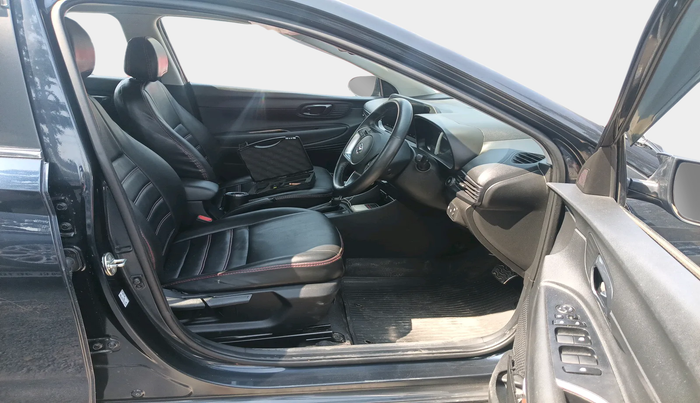 2023 Hyundai NEW I20 ASTA (O) 1.0 TURBO GDI DCT, Petrol, Automatic, 17,650 km, interior