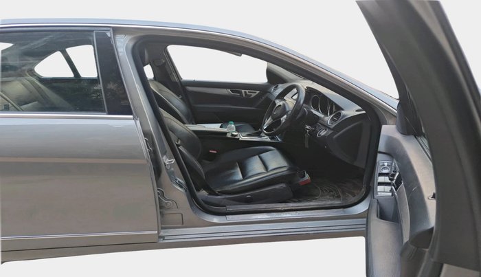2012 Mercedes Benz C Class 200 CGI AVANTGARDE, Petrol, Automatic, 1,37,384 km, interior