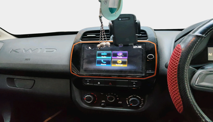 2020 Renault Kwid CLIMBER 1.0 AMT (O), Petrol, Automatic, 33,028 km, interior