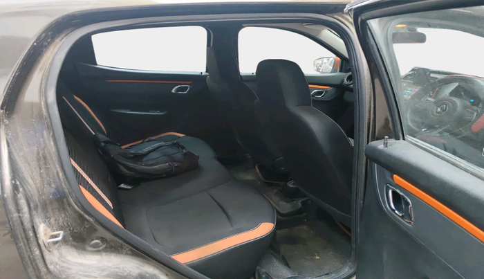 2020 Renault Kwid CLIMBER 1.0 AMT (O), Petrol, Automatic, 33,028 km, interior