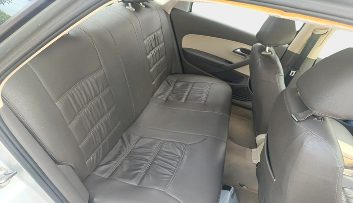 2011 Volkswagen Vento TRENDLINE 1.6, Petrol, Manual, 92,646 km, interior