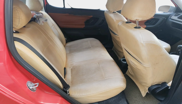 2010 Skoda Fabia CLASSIC 1.2 MPI, Petrol, Manual, 1,04,977 km, interior