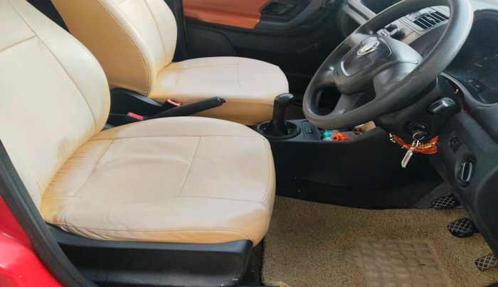 2010 Skoda Fabia CLASSIC 1.2 MPI, Petrol, Manual, 1,04,977 km, interior