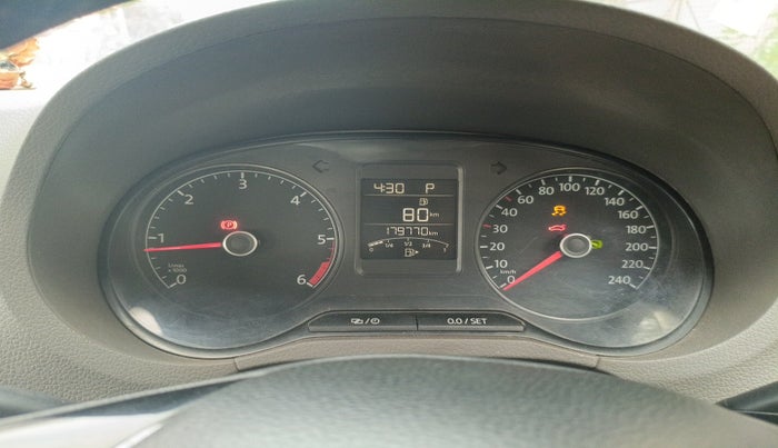 2016 Volkswagen Vento HIGHLINE 1.5 AT, Diesel, Automatic, 1,79,770 km, interior