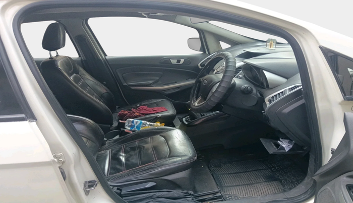 2013 Ford Ecosport TITANIUM 1.5L DIESEL, Diesel, Manual, 1,30,648 km, interior