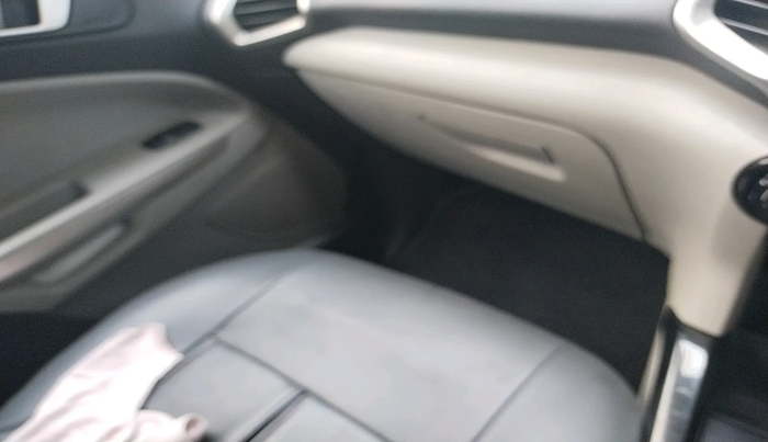 2013 Ford Ecosport TITANIUM 1.0L ECOBOOST, Petrol, Manual, 69,982 km, interior