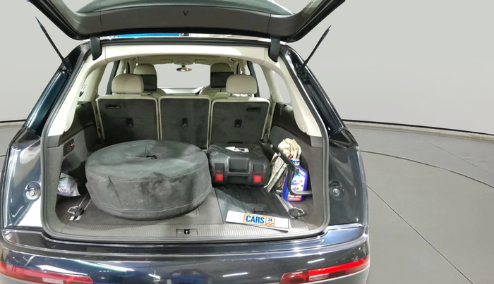 2016 Audi Q7 45 TDI PREMIUM, Diesel, Automatic, 1,26,976 km, exterior