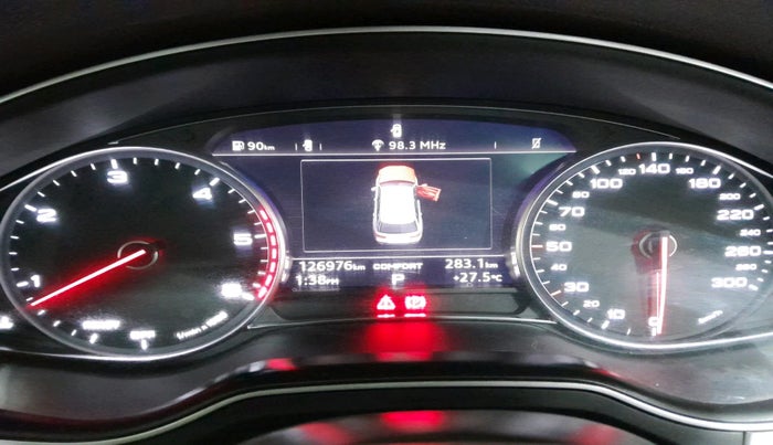 2016 Audi Q7 45 TDI PREMIUM, Diesel, Automatic, 1,26,976 km, interior