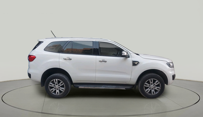 2016 Ford Endeavour TITANIUM 2.2 4X2 AT, Diesel, Automatic, 1,30,478 km, exterior