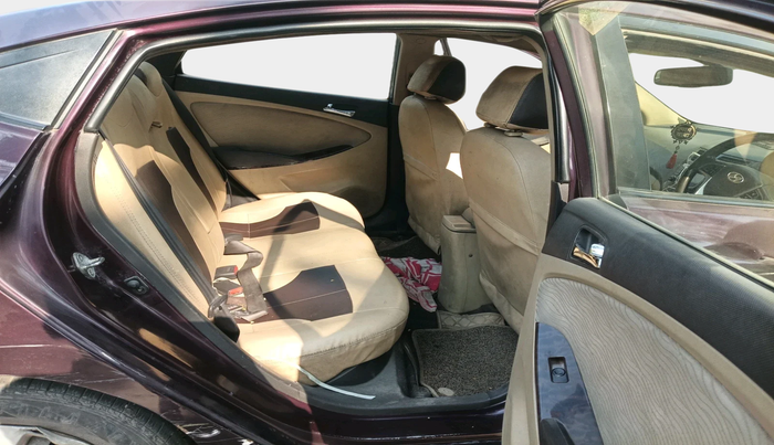 2012 Hyundai Verna FLUIDIC 1.6 CRDI EX, Diesel, Manual, 77,849 km, interior