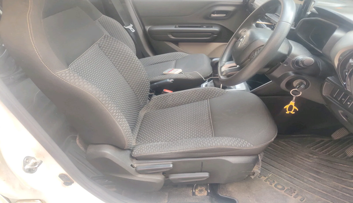 2022 CITROEN C3 FEEL 1.2 DUAL TONE, Petrol, Manual, 28,000 km, interior