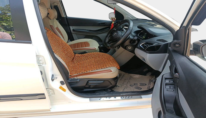 2022 Tata Tiago XT PETROL, Petrol, Manual, 36,283 km, interior