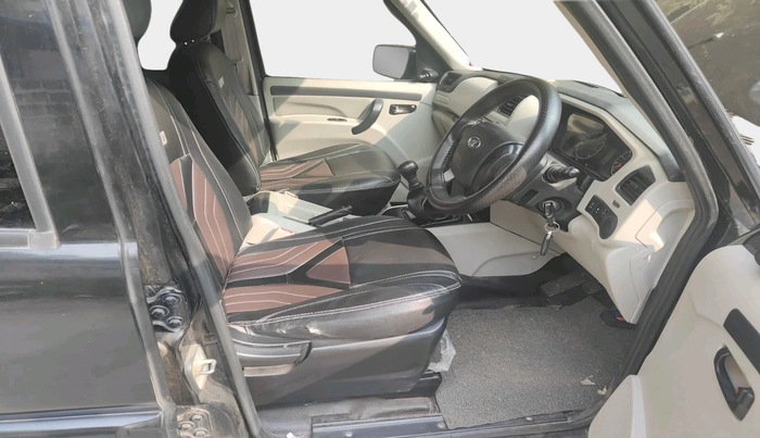 2021 Mahindra Scorpio S5, Diesel, Manual, 64,218 km, interior