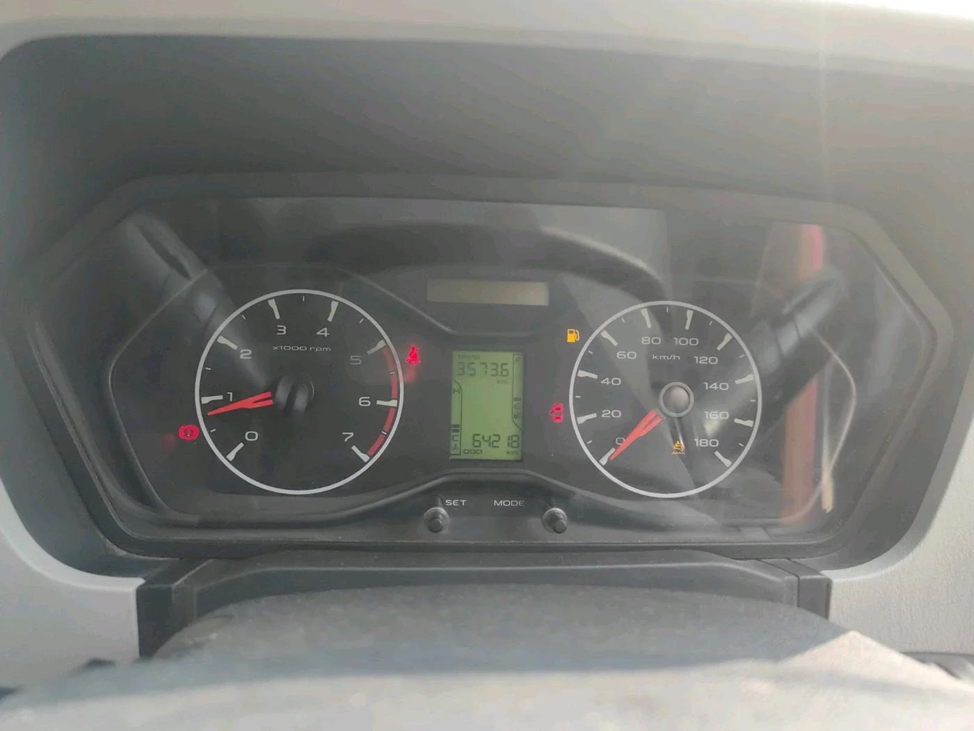 2021 Mahindra Scorpio S5, Diesel, Manual, 64,218 km, interior