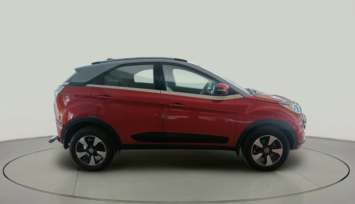 2017 Tata NEXON XZ PLUS DIESEL DUAL TONE, Diesel, Manual, 55,478 km, exterior