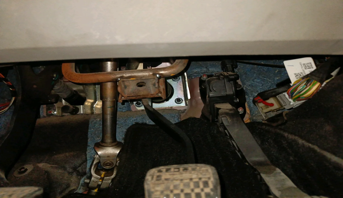 2017 Tata NEXON XZ PLUS DIESEL DUAL TONE, Diesel, Manual, 55,478 km, interior