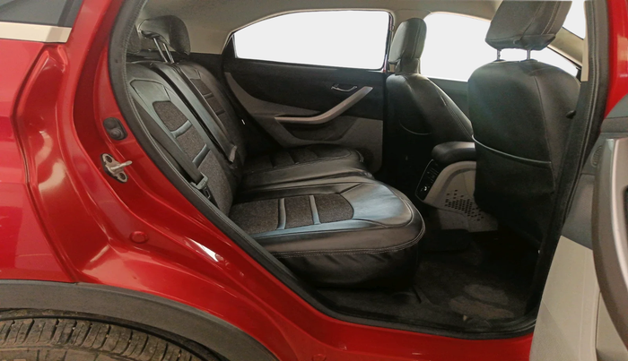 2017 Tata NEXON XZ PLUS DIESEL DUAL TONE, Diesel, Manual, 55,478 km, interior