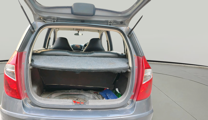 2015 Hyundai i10 SPORTZ 1.1, Petrol, Manual, 1,26,704 km, exterior