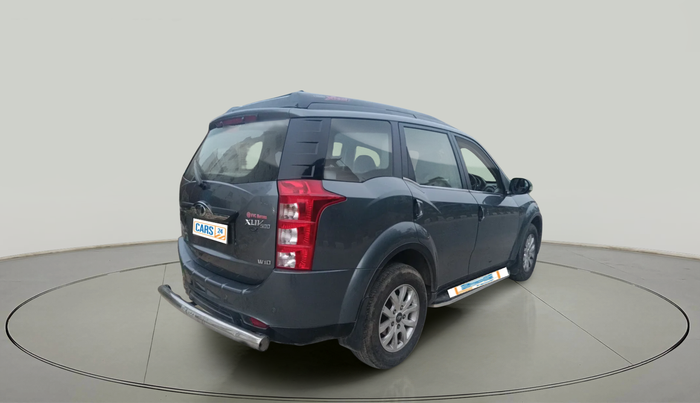 2016 Mahindra XUV500 W10, Diesel, Manual, 83,251 km, exterior