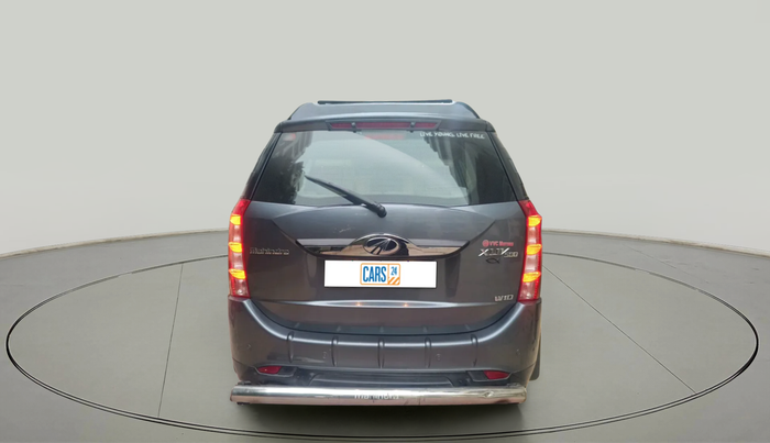 2016 Mahindra XUV500 W10, Diesel, Manual, 83,251 km, exterior