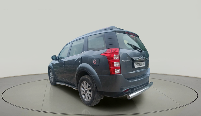 2016 Mahindra XUV500 W10, Diesel, Manual, 83,251 km, exterior