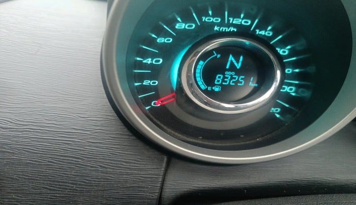 2016 Mahindra XUV500 W10, Diesel, Manual, 83,251 km, interior