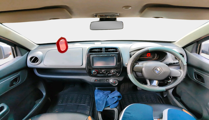 2016 Renault Kwid RXT 1.0 AMT, Petrol, Automatic, 64,098 km, interior