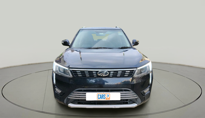 2019 Mahindra XUV300 W8 (O) 1.5 DIESEL, Diesel, Manual, 1,52,399 km, exterior