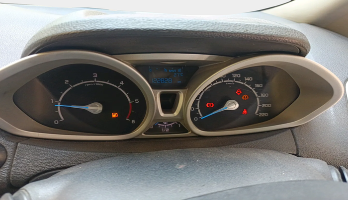 2013 Ford Ecosport TITANIUM 1.5L DIESEL (OPT), Diesel, Manual, 1,22,828 km, interior