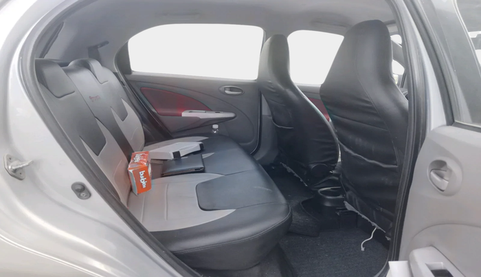 2011 Toyota Etios Liva VX, Petrol, Manual, 1,44,736 km, interior